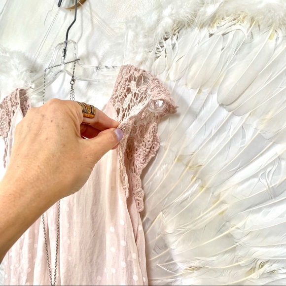 Gorgeous sheer Polkadot silk blouse - Picture 5 of 8